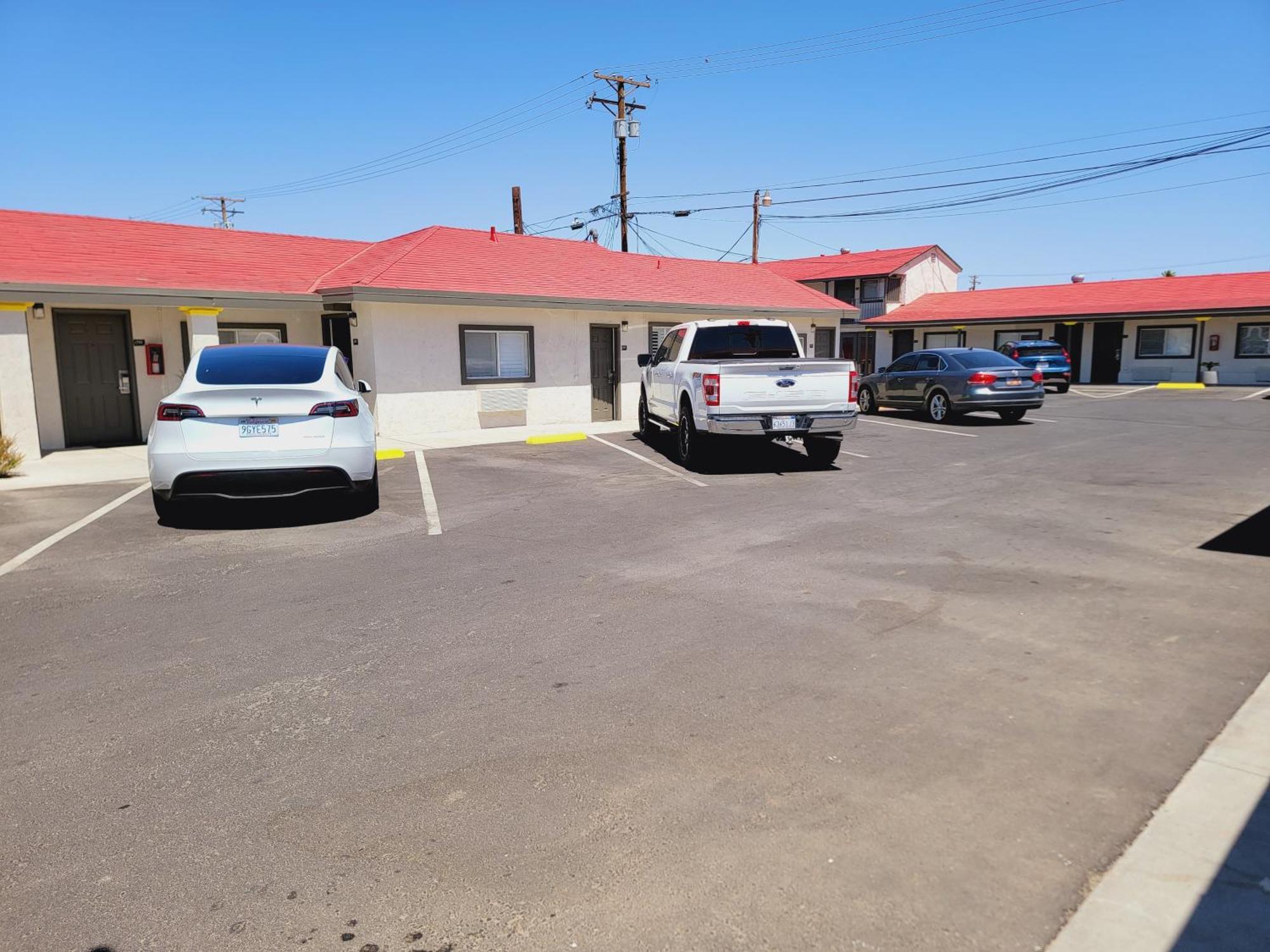 ホテル Super 8 By Wyndham El Centro North エクステリア 写真