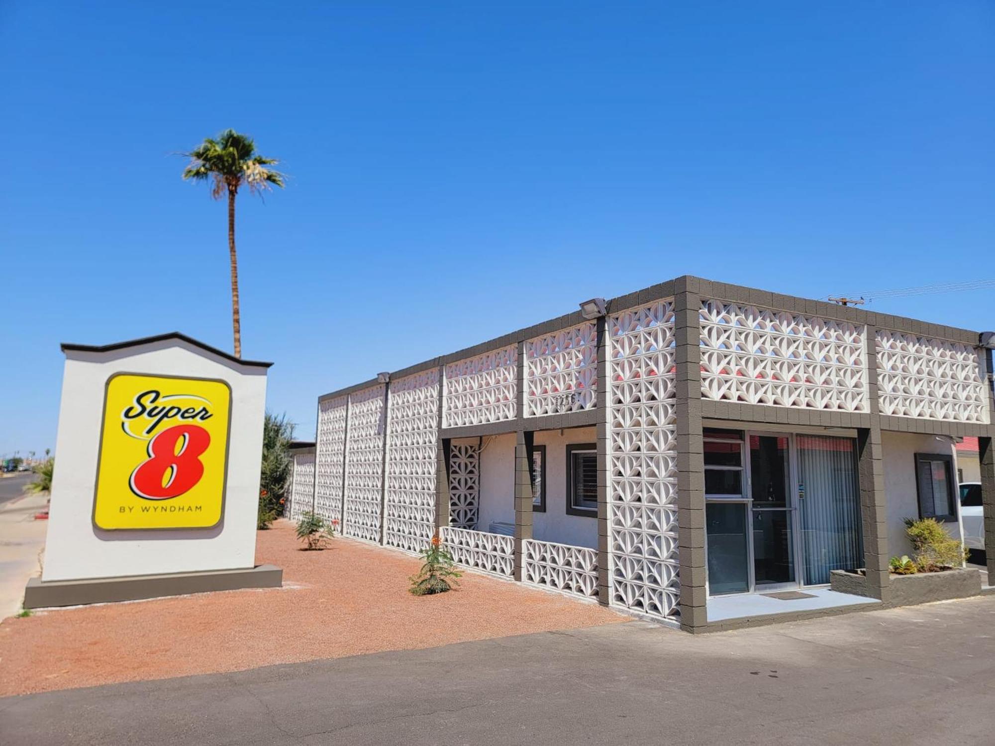 ホテル Super 8 By Wyndham El Centro North エクステリア 写真